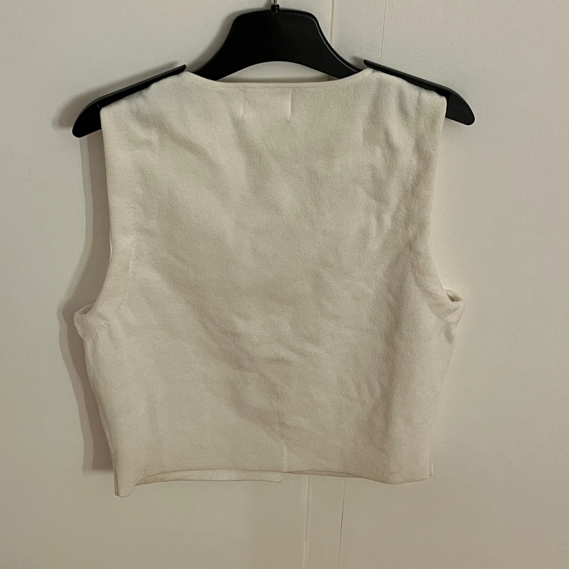 Vit väst med knappar från H&M - 1