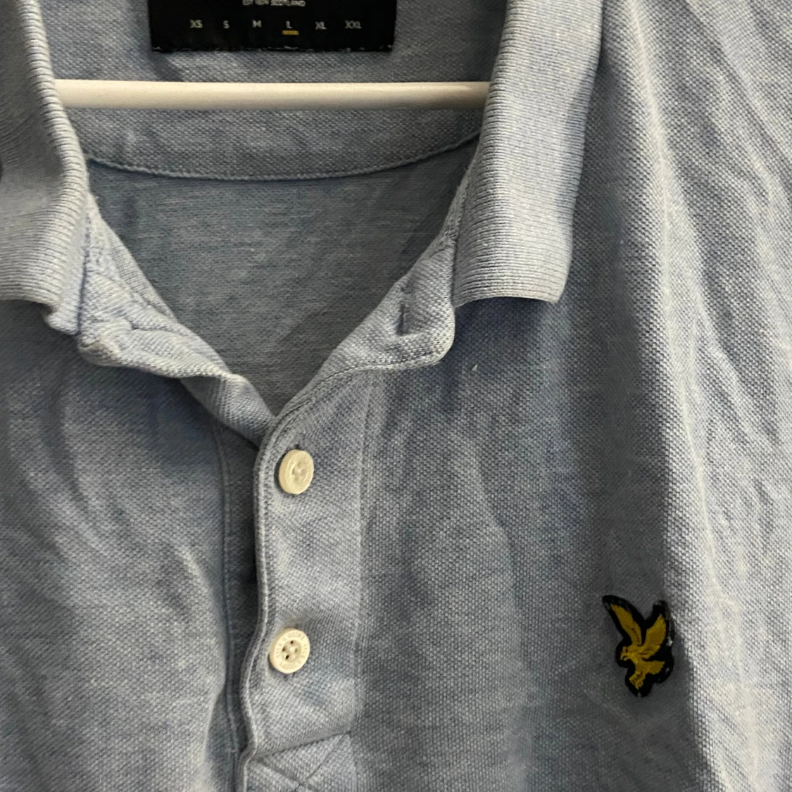 Ljusblå pikétröja från Lyle & Scott - 1