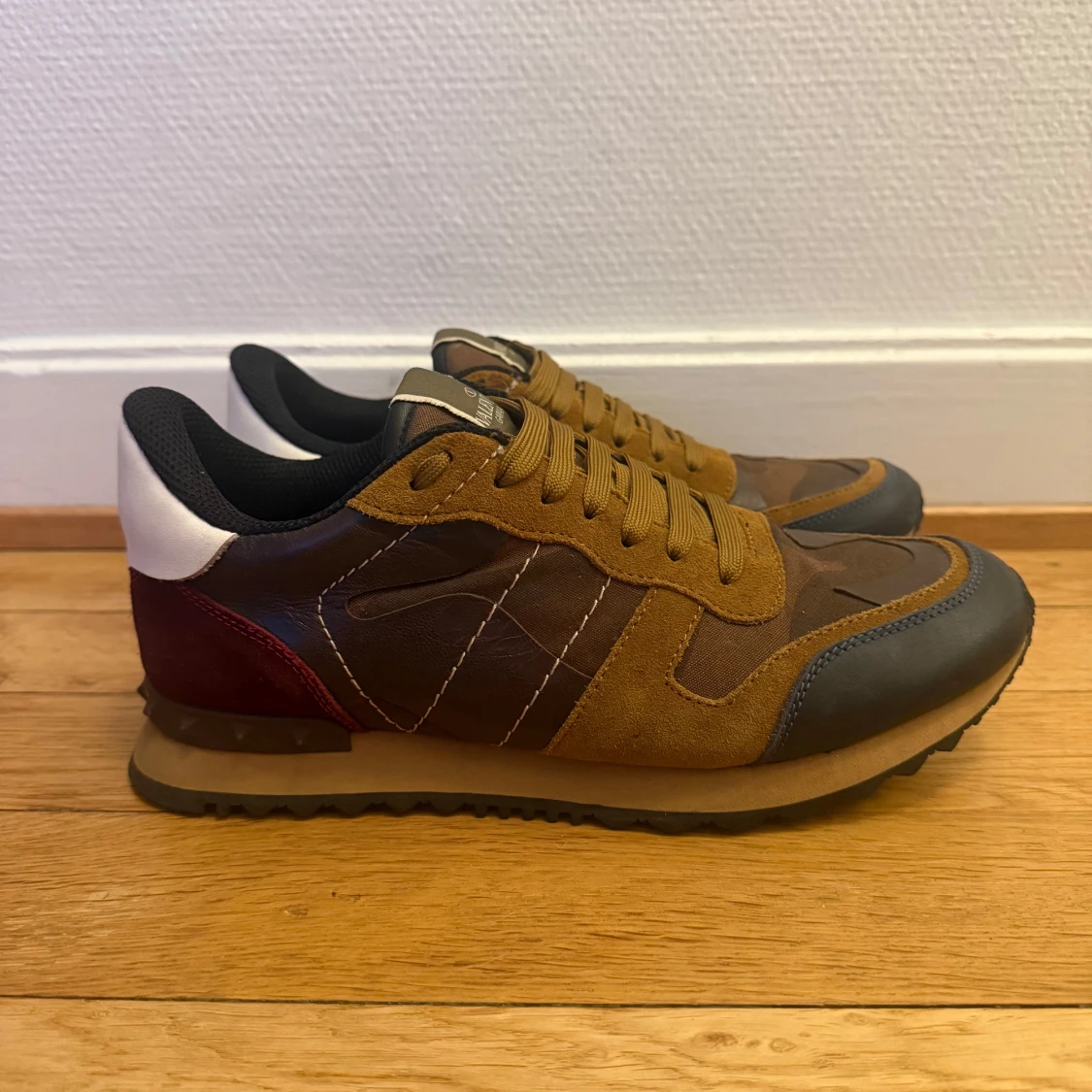 Valentino rockrunners  - 1