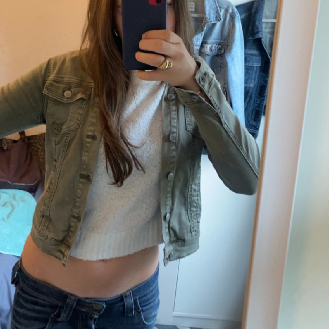 Olivgrön jeansjacka med knappar - 2