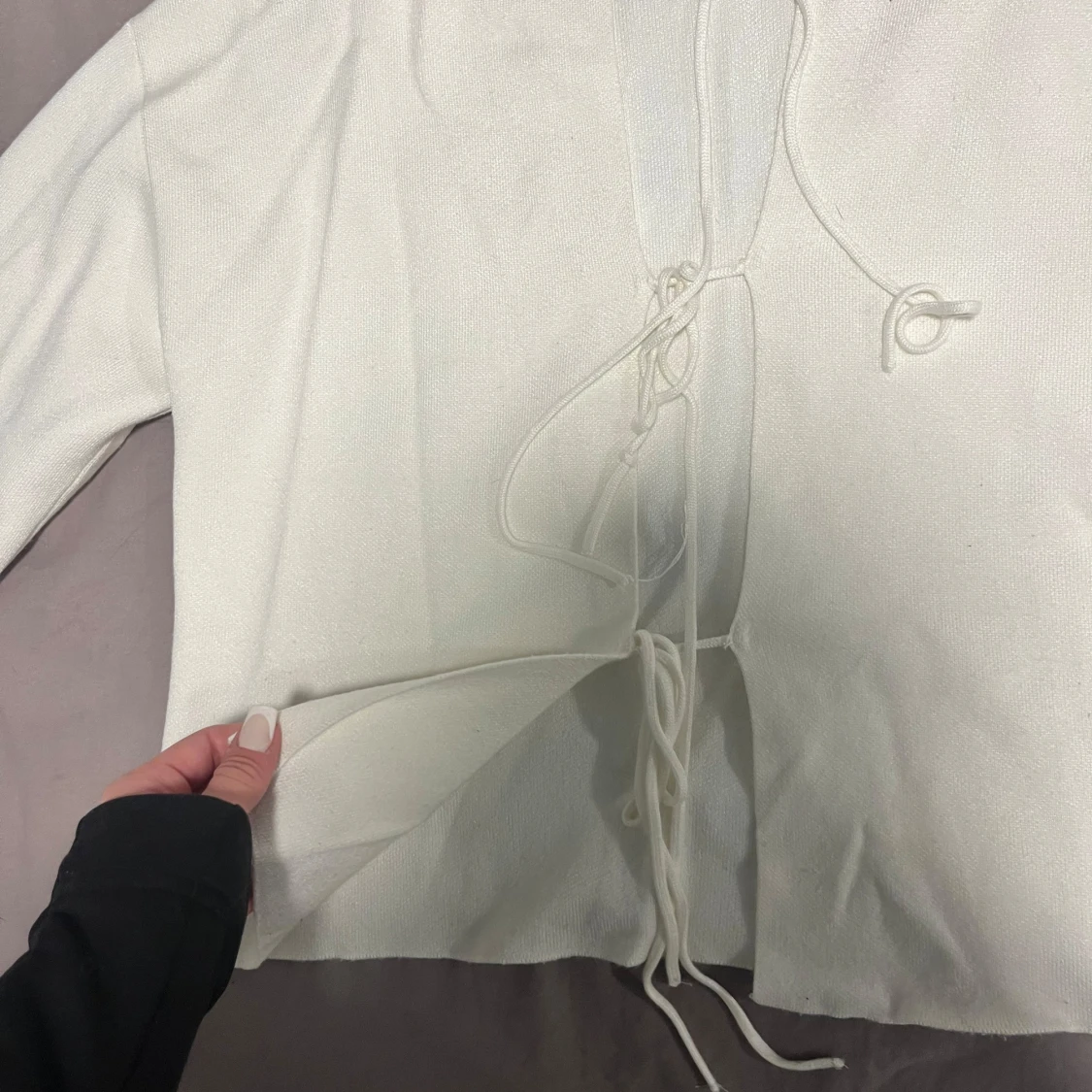 Vit kofta med snörning från Gina Tricot - 1