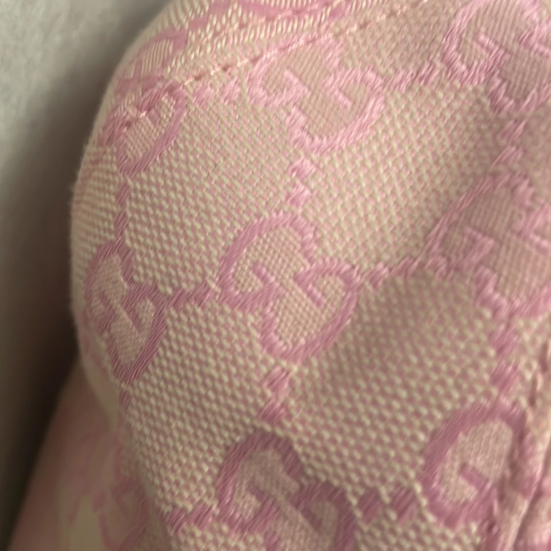 Rosa Gucci keps med GG-mönster - 2