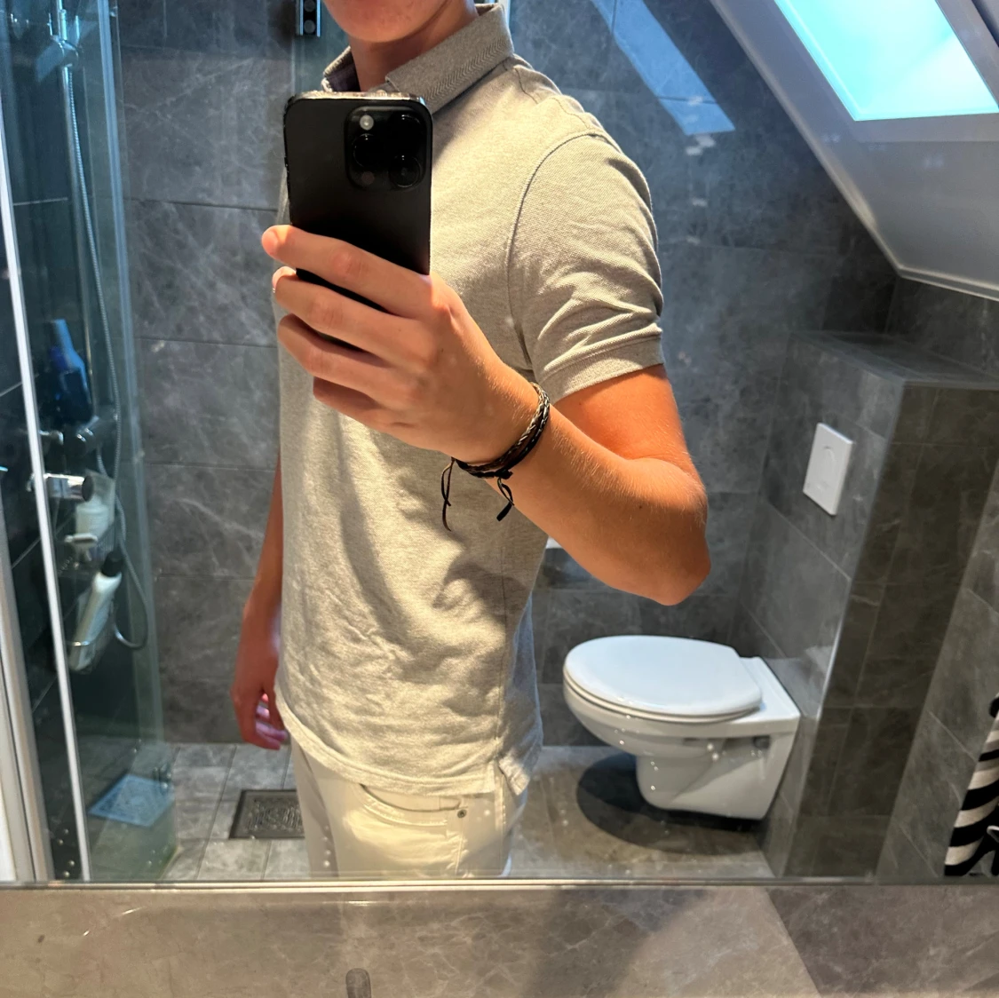 Grå/beige pikétröja från Massimo Dutti - 1