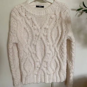 Stickad tröja  - Stickad tröja från BikBok.