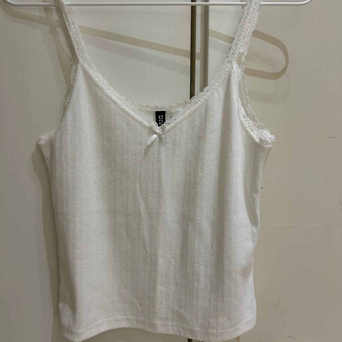 Vit spetskantad linnetopp  från H&M - 4