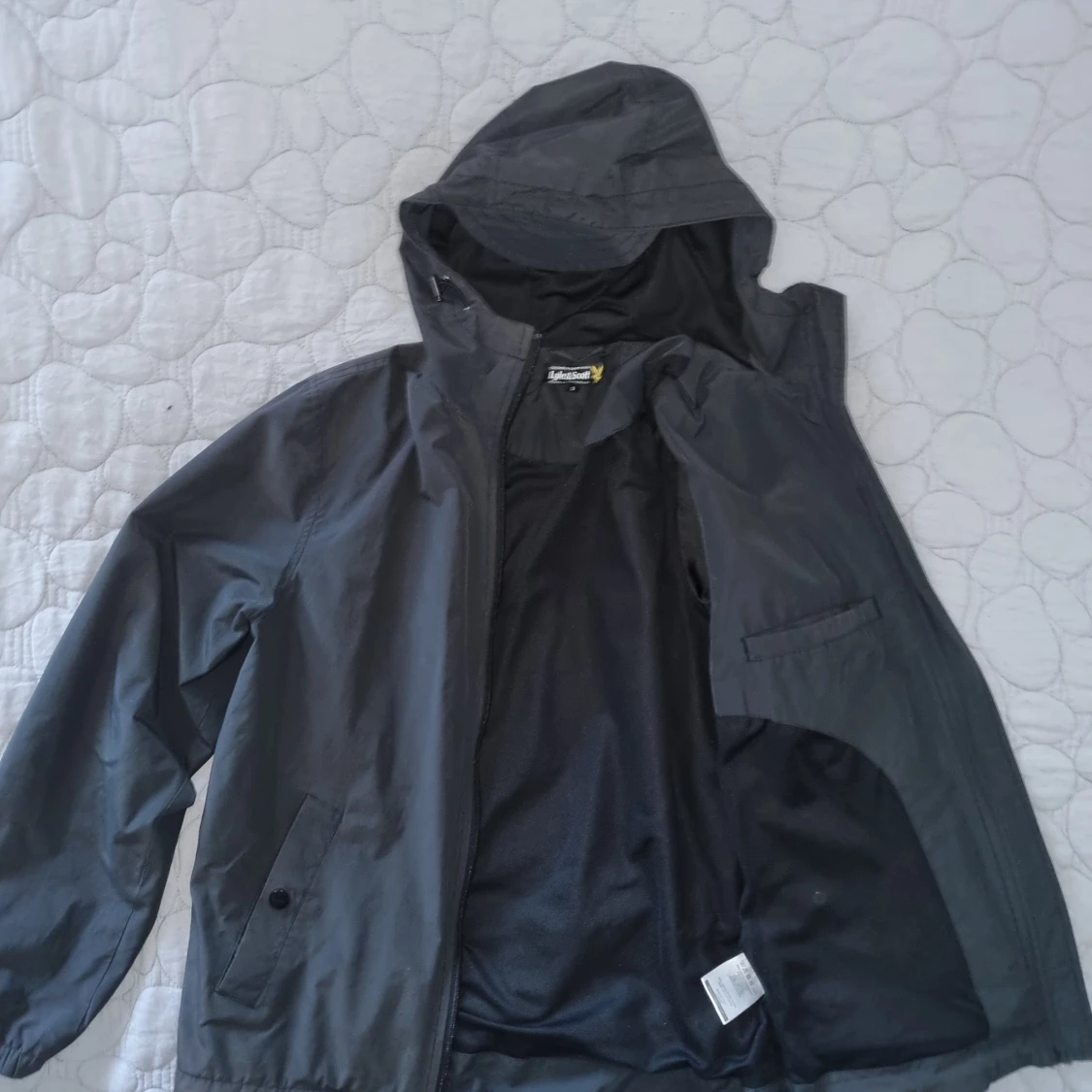 Lyle & Scott vindjacka - storlek S - 2