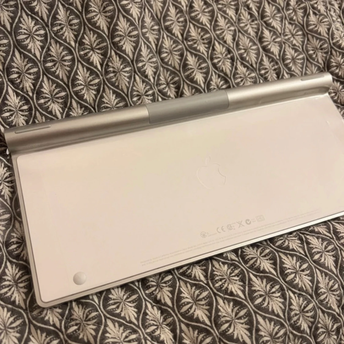 Apple Wireless Keyboard - 2