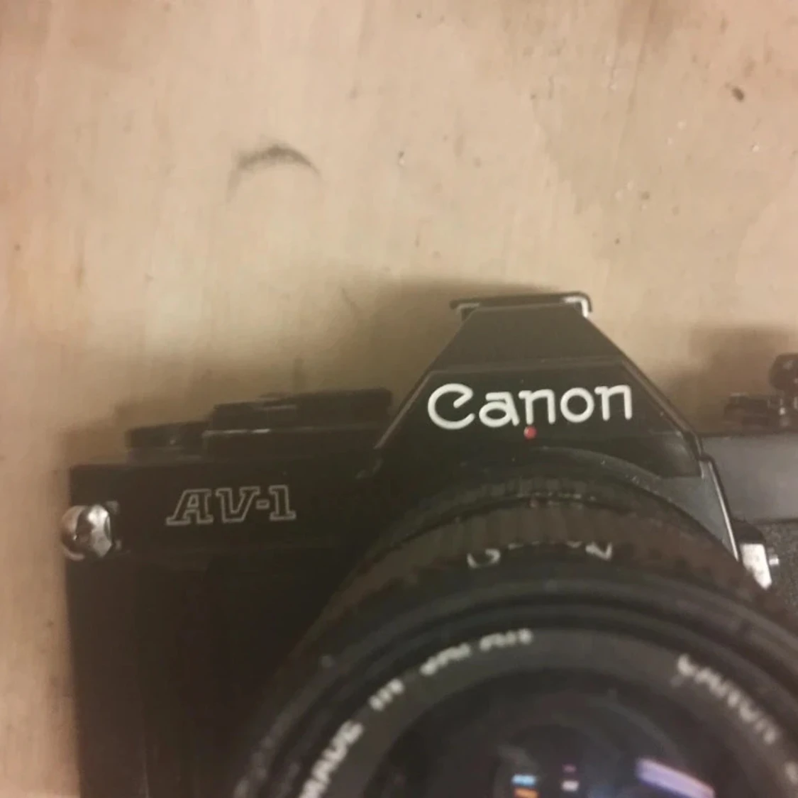 Canon AV-1 - 1