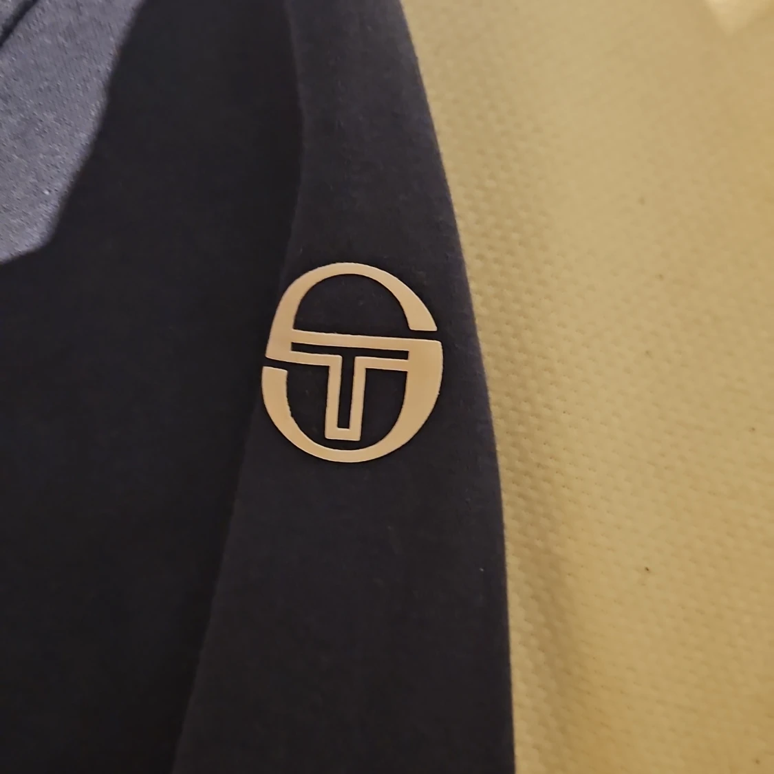 Mörkblå sweatshirt från Sergio Tacchini - 3