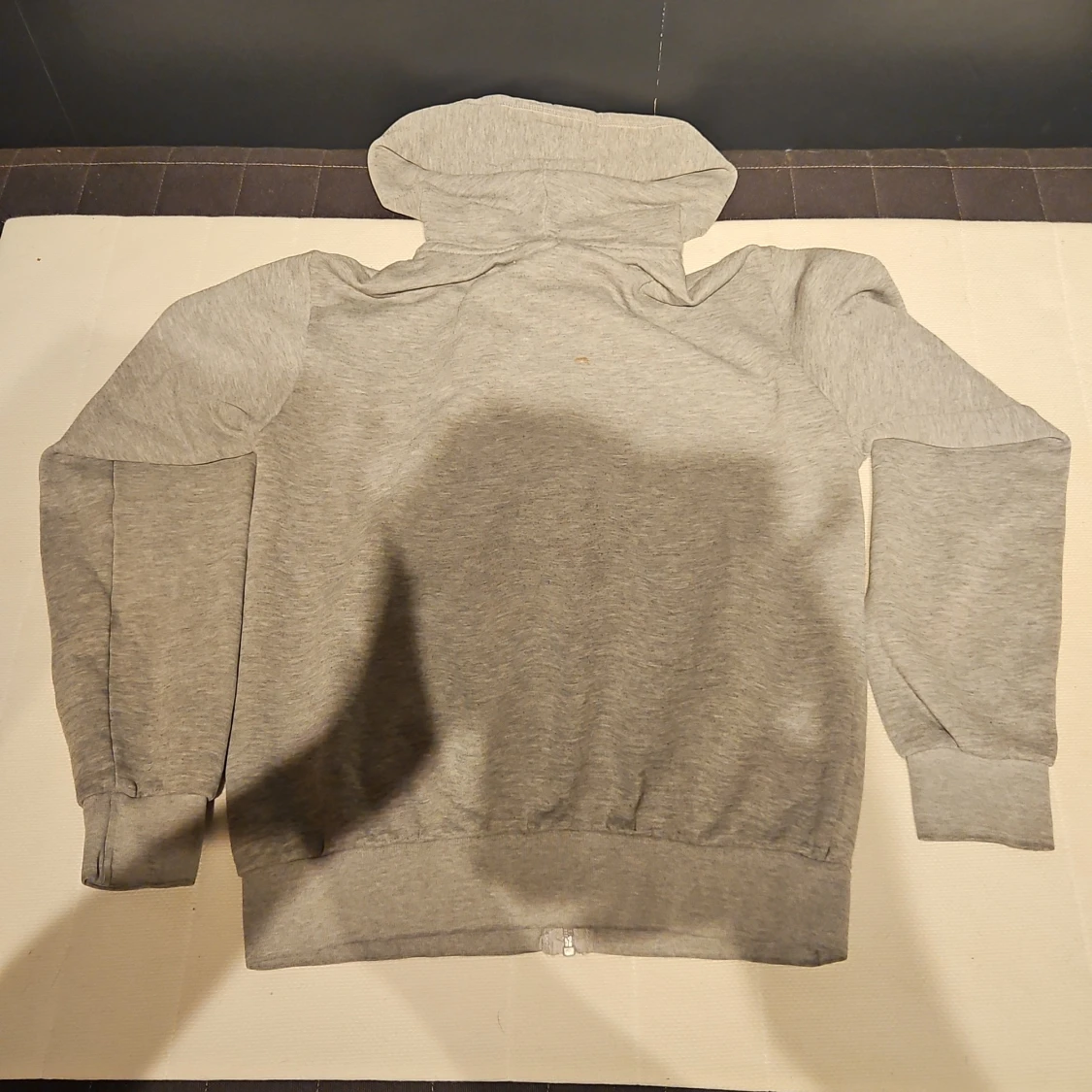 Grå hoodie från Sergio Tacchini S - 1