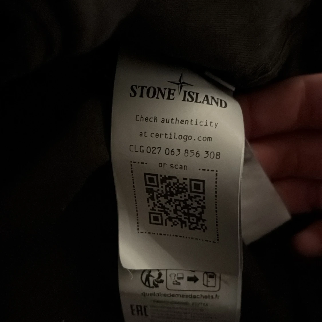 Svart vindjacka från Stone Island - 4