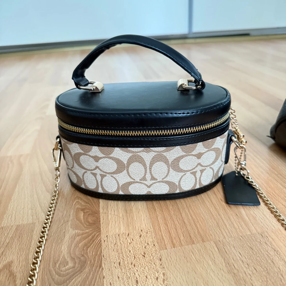 Coach oval handväska med kedja - 1