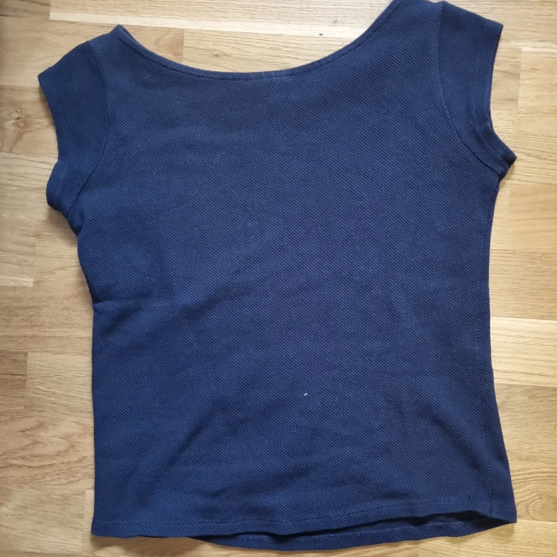 Mörkblå stickad topp från Boomerang - 1