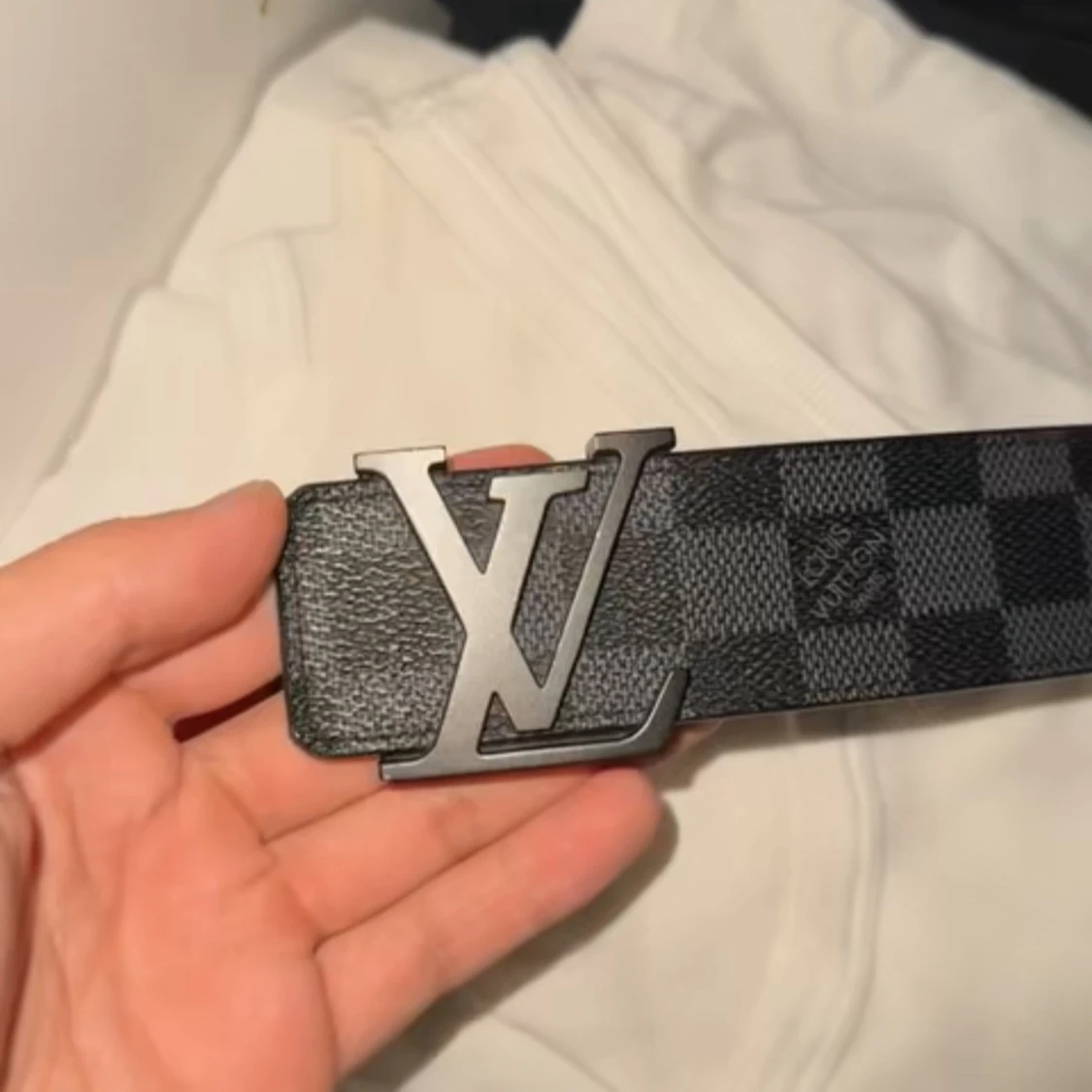 Louis Vuitton svart bälte