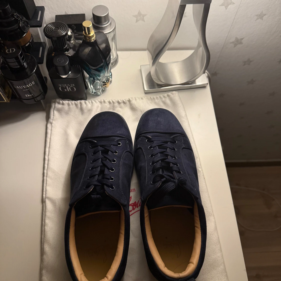 Mörkblå sneakers från Christian Louboutin - 1