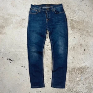  Nudie Jeans  - Tjena! Säljer ett par snygga nudie jeans grim tim  | väldigt bra skick | size w31 | HÖR AV ER AV MINSTA LILLA!