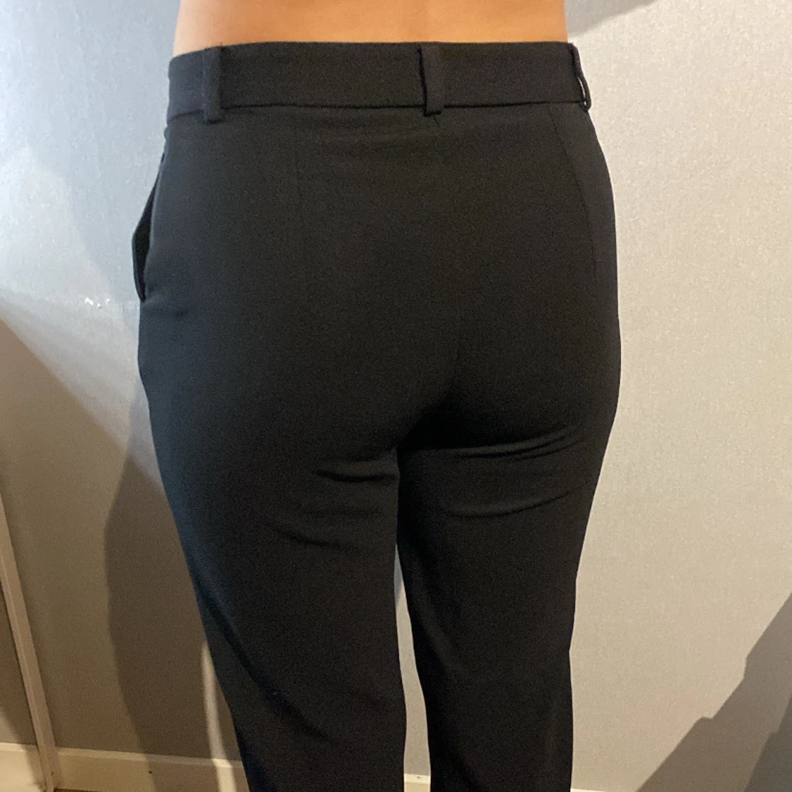 Svarta kostymbyxor - 2
