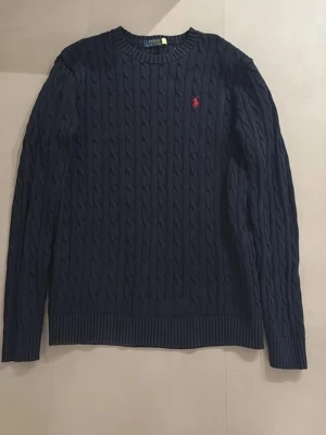 Mörkblå kabelstickad tröja Polo Ralph Lauren ( Storlek M )  - Storlek M 