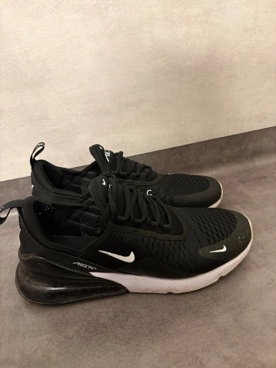 Nike Air Max 270 svarta sneakers