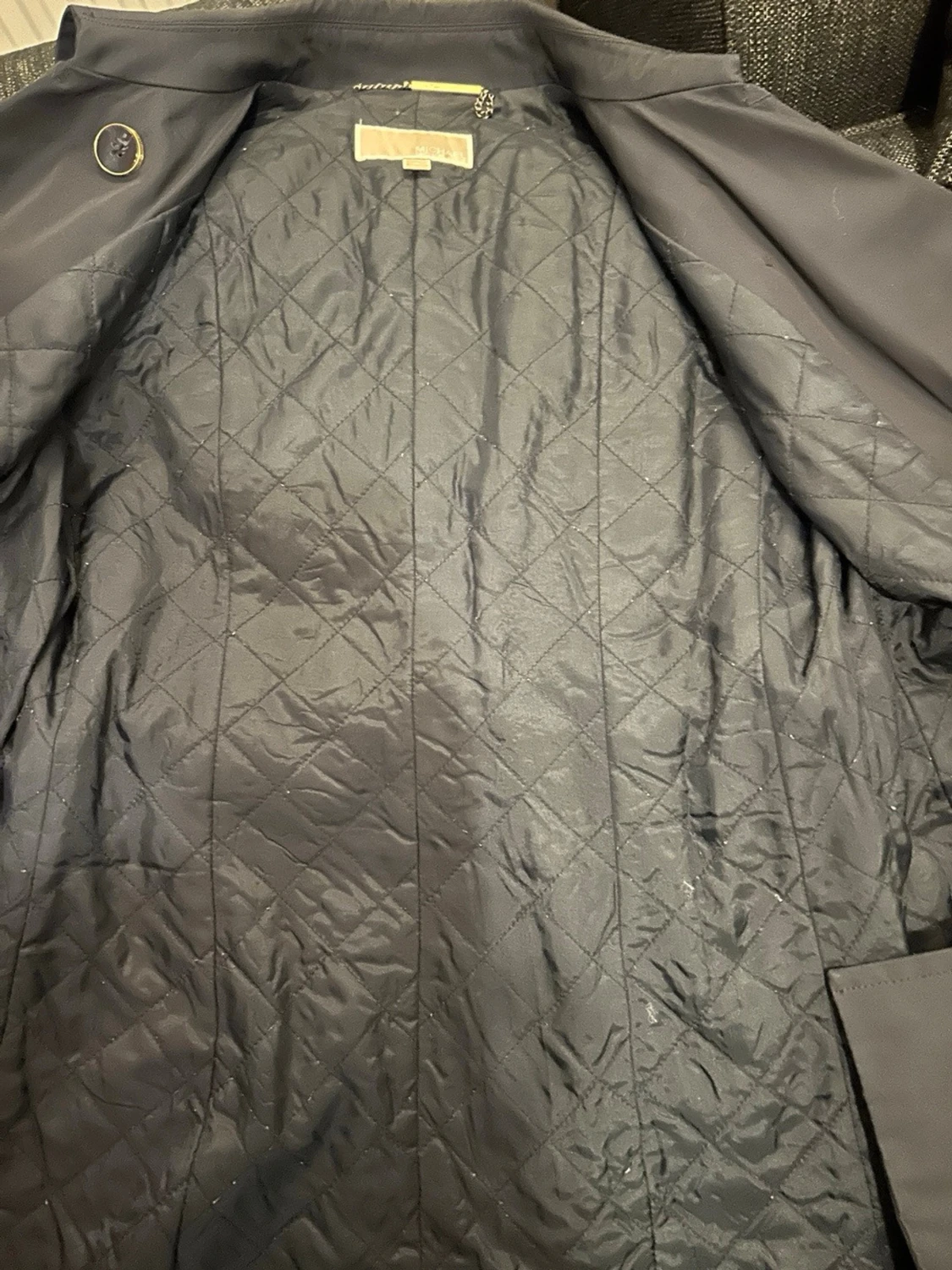 Michael kors- Svart trenchcoat med bälte och knappar - 4