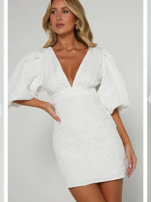 Söker  - Söker denna klänning från showpo