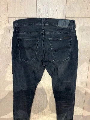 Nudie jeans - Skick: 9/10 | modell: tight Terry | 32/32 sitter som 31/32 i slim fit 
