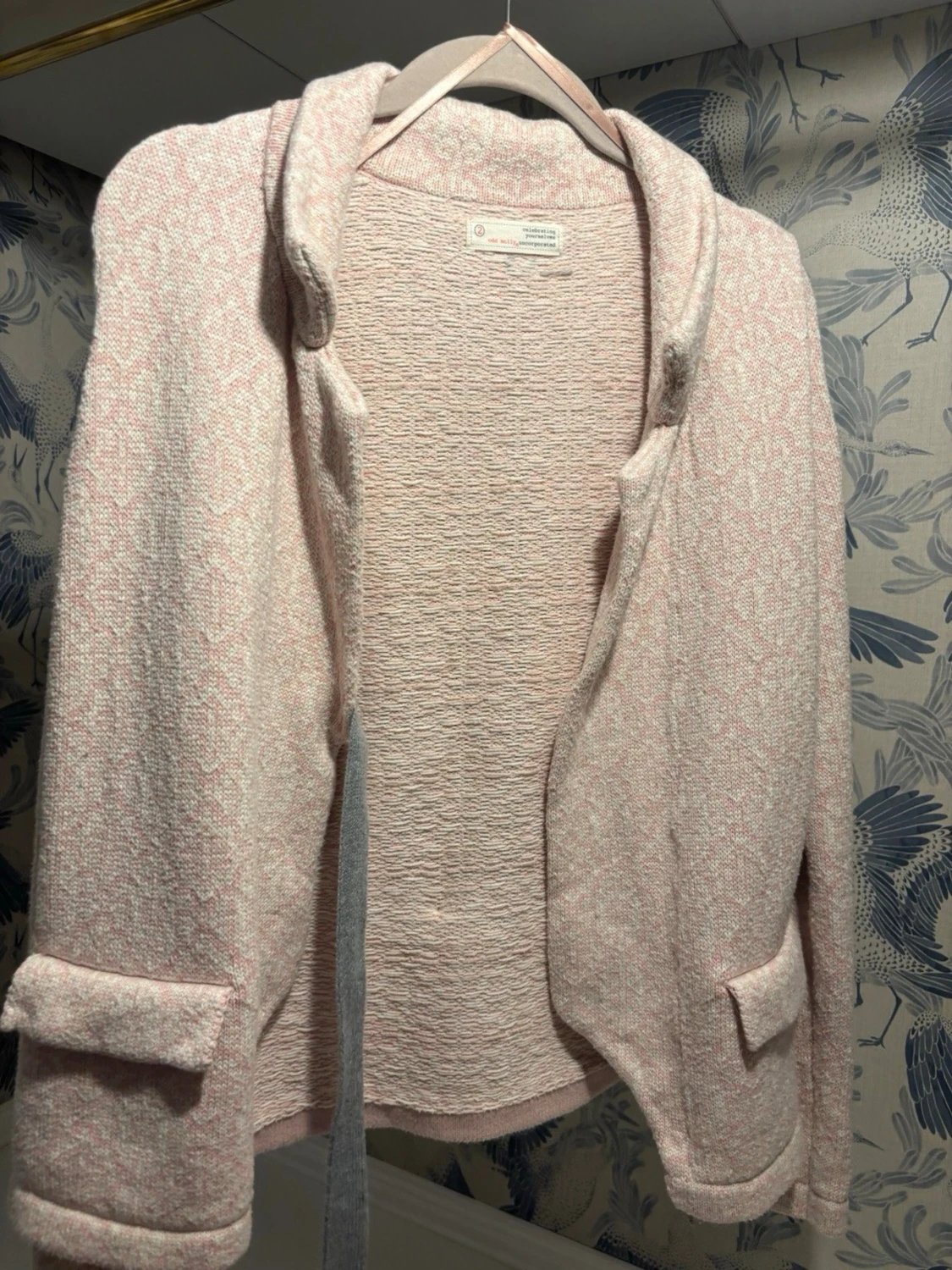 Ljusrosa kofta från Odd Molly