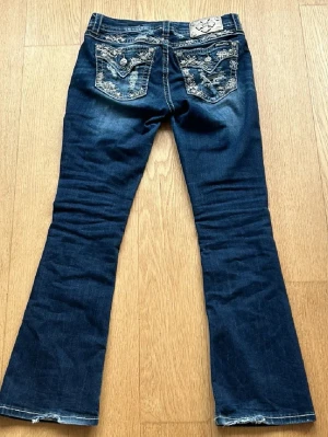 Miss me jeans  - Miss me jeans storlek 28 (S). Bootcut