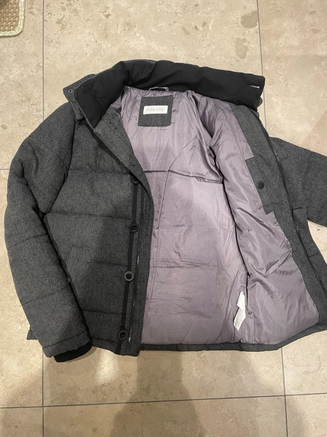 Mörkgrå pufferjacka från Pier One - 2