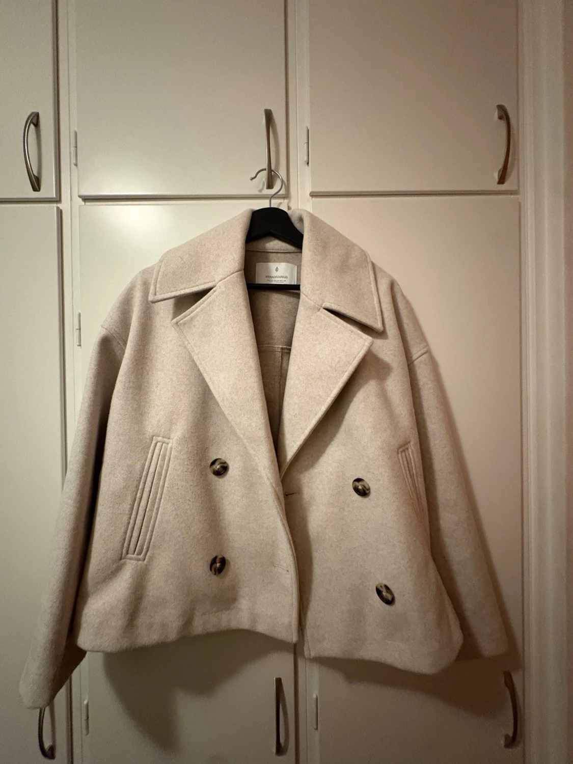 Beige jacka Stradivarius