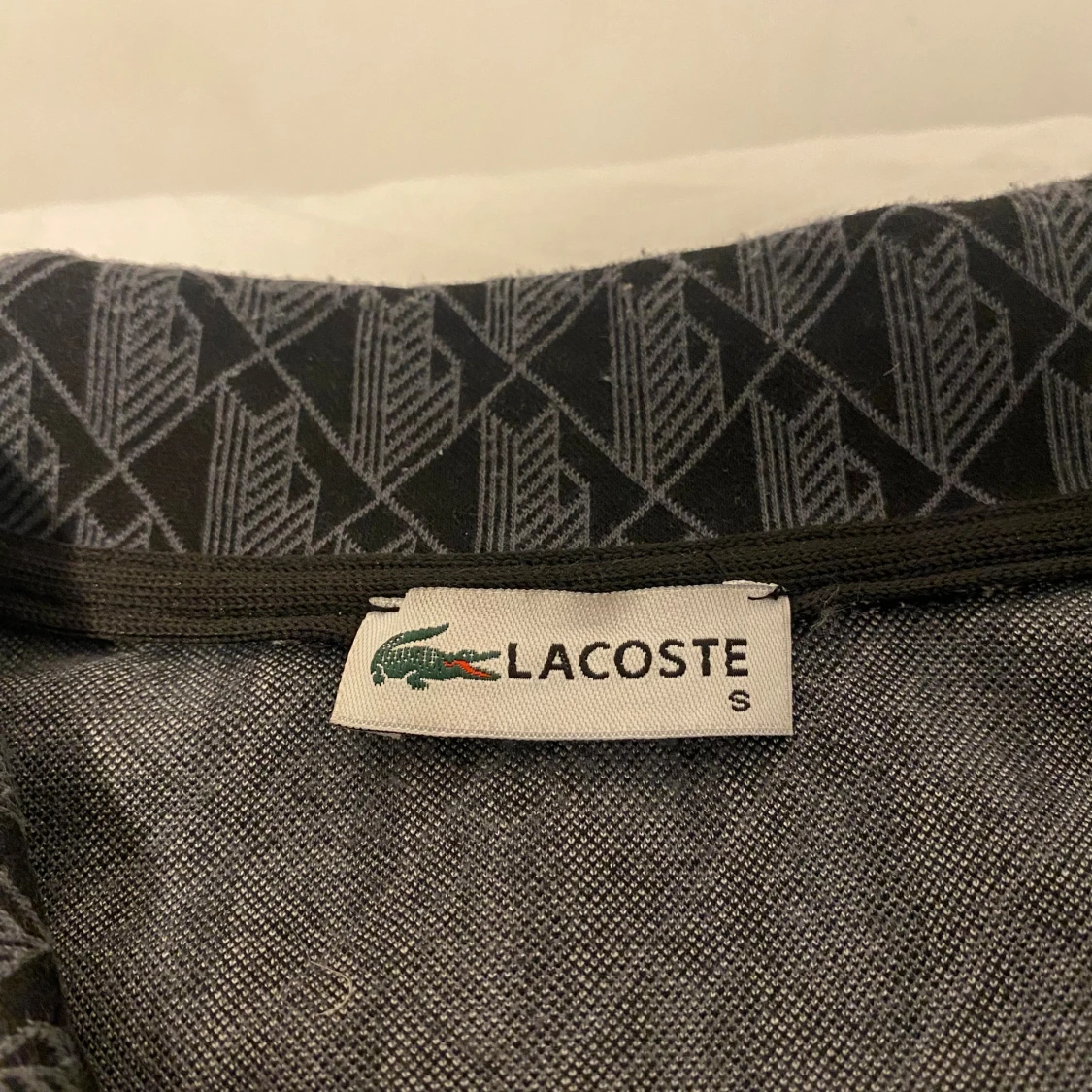 Svart mönstrad ziptröja Lacoste S - 1