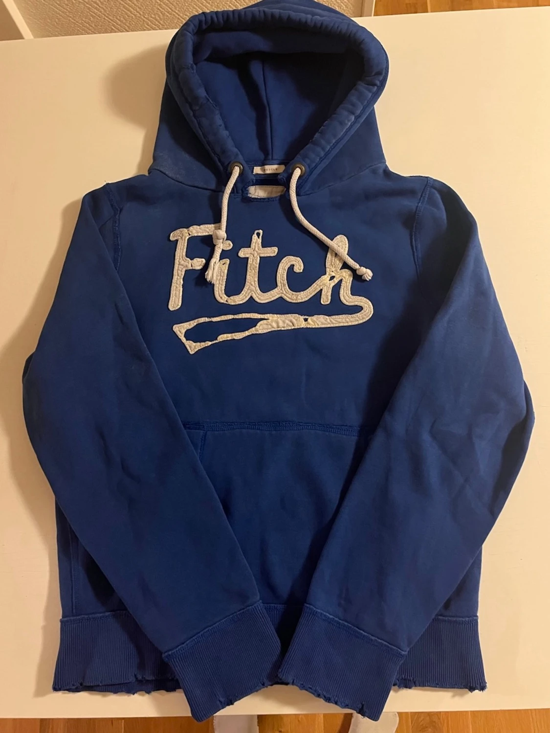 Abercrombie & fitch hoodie (väldigt sällsynt)