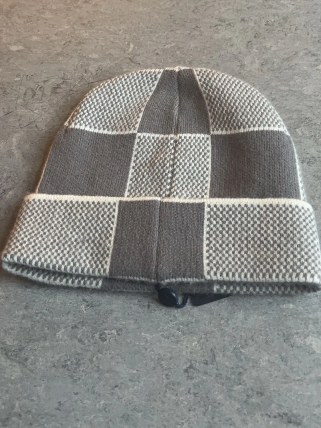 Grå-rutig Louis Vuitton mössa i kashmir - 3