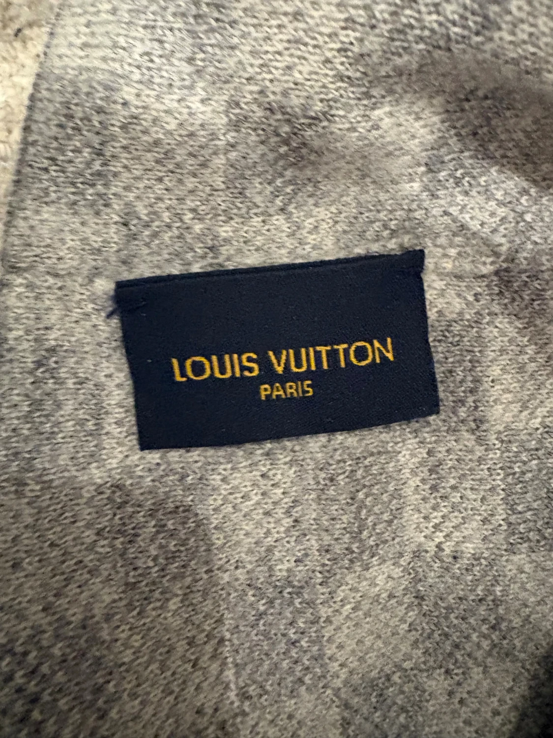 Louis Vuitton mössa och halsduk - 2