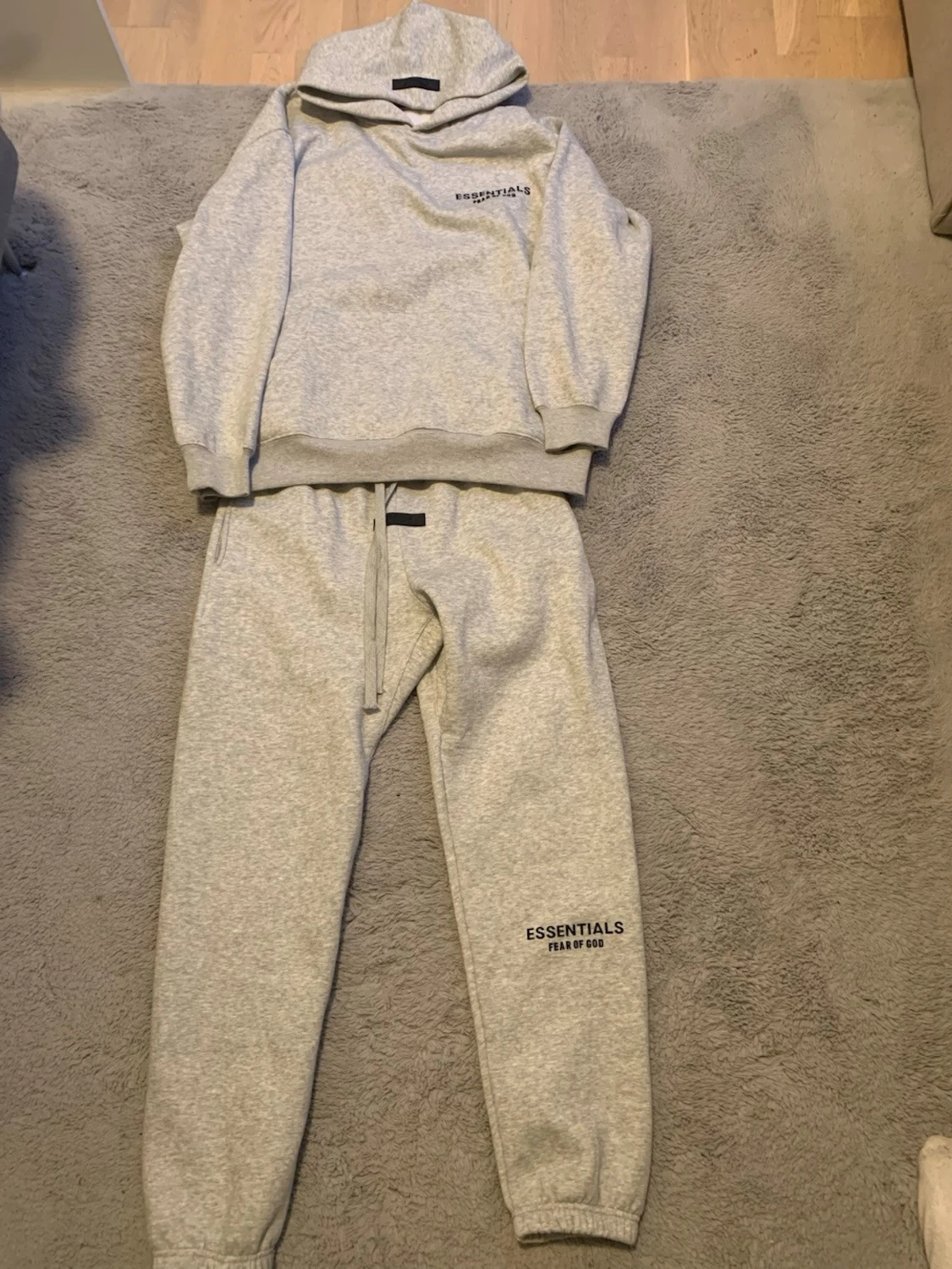 Essentials tracksuitt 