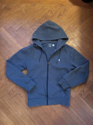 Ralph lauren zip up hoodie - Ralph lauren zip up hoodie, nypris 2000, bra skick