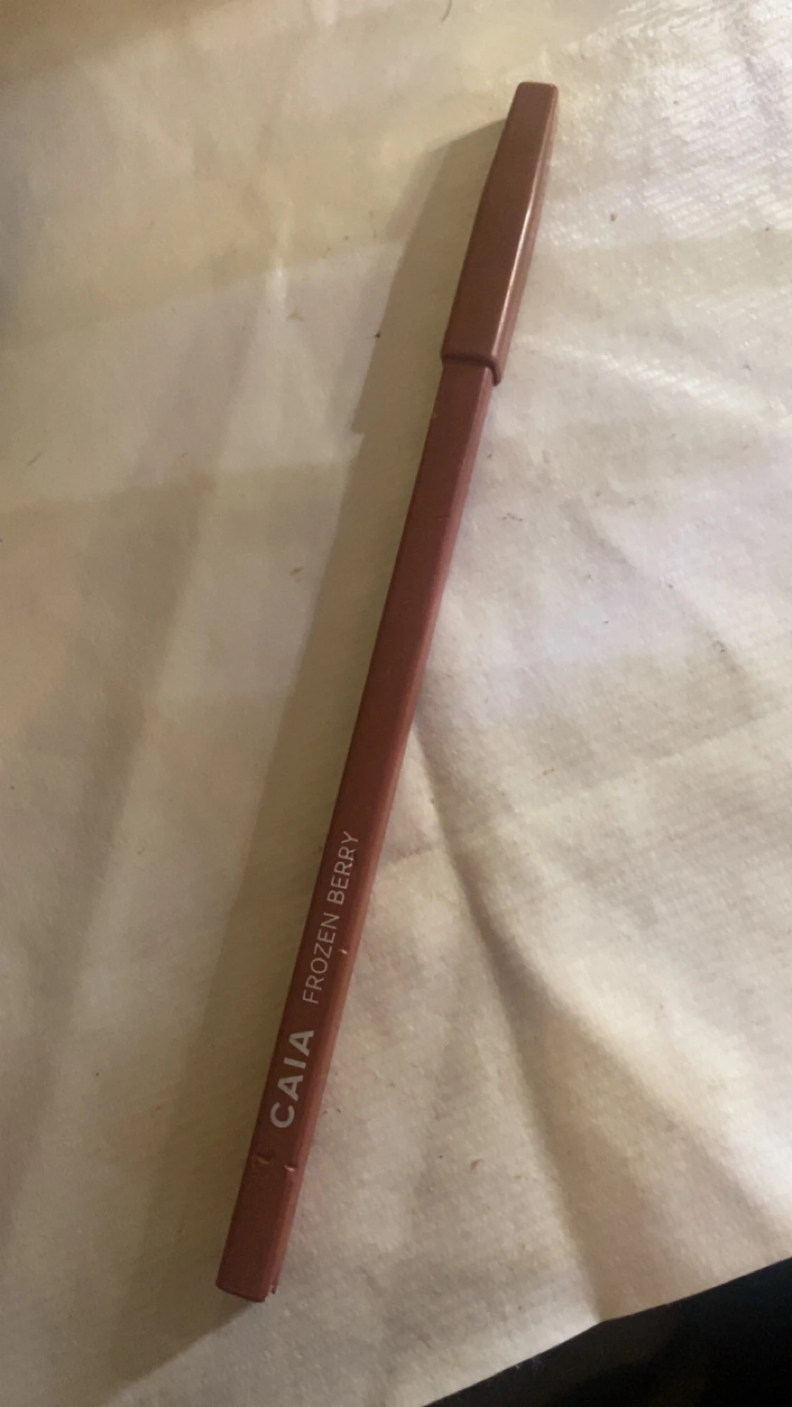 Caia läpp penna frozen berry - 1