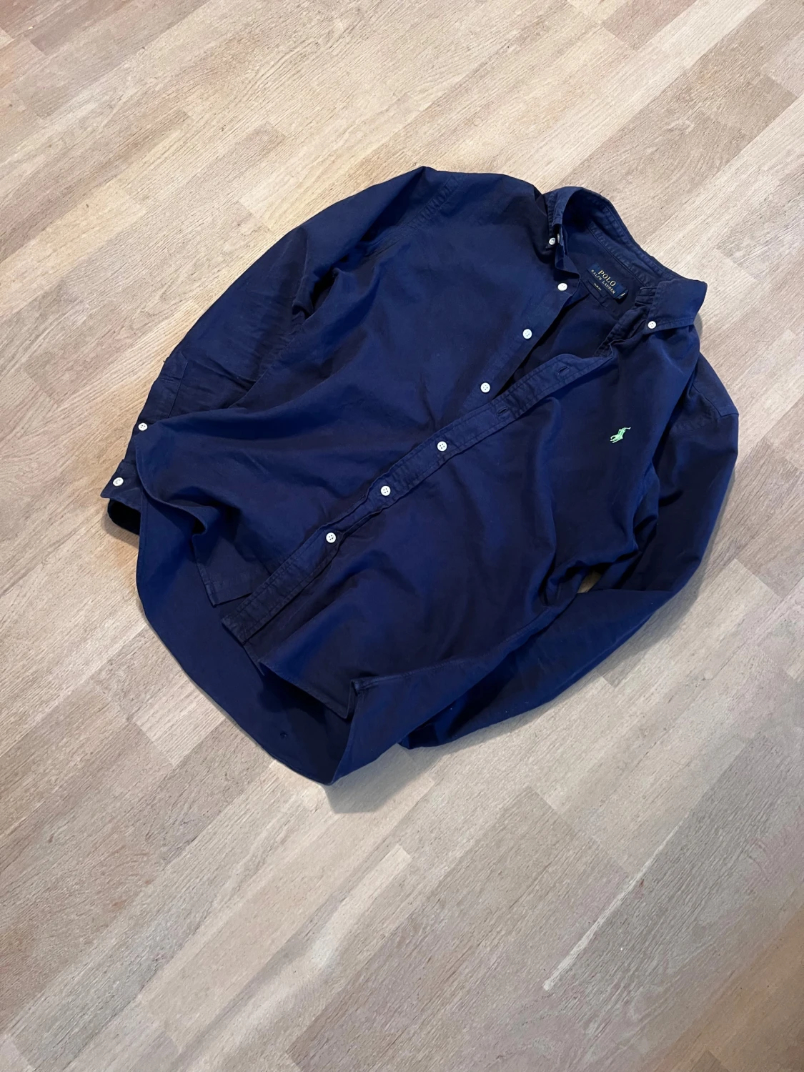 Mörkblå skjorta från Ralph Lauren - 1