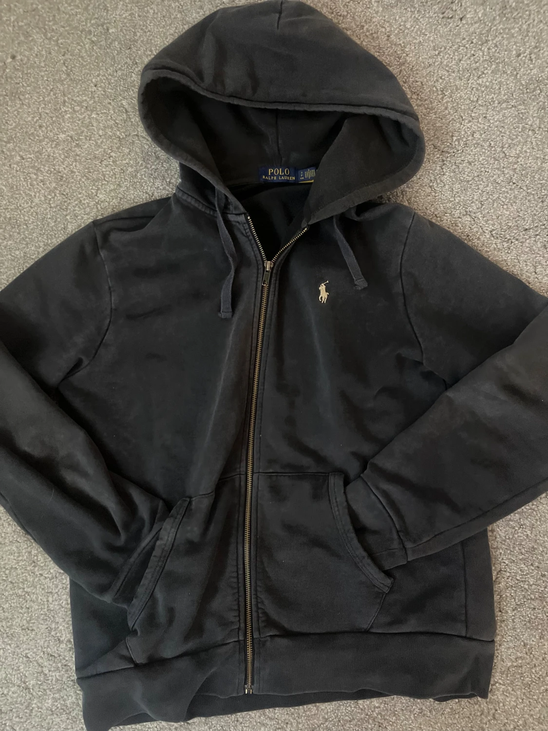 Svart hoodie från Polo Ralph Lauren