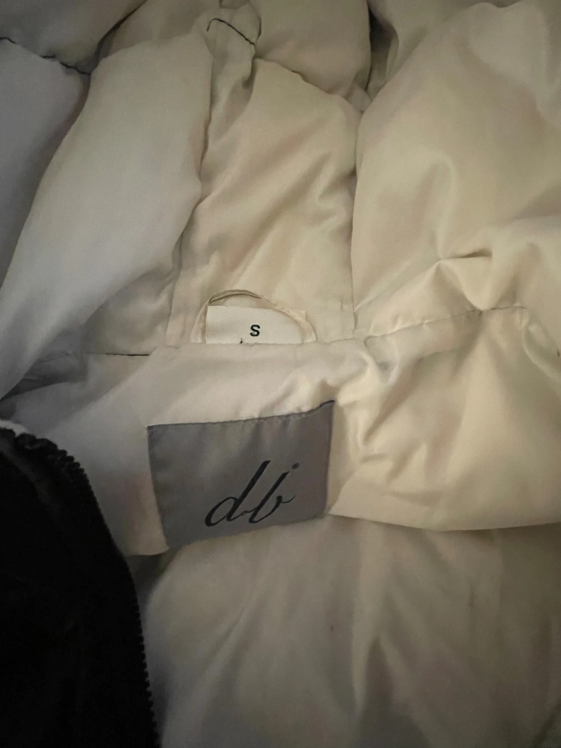 Svart pufferjacka från db, stl S - 2