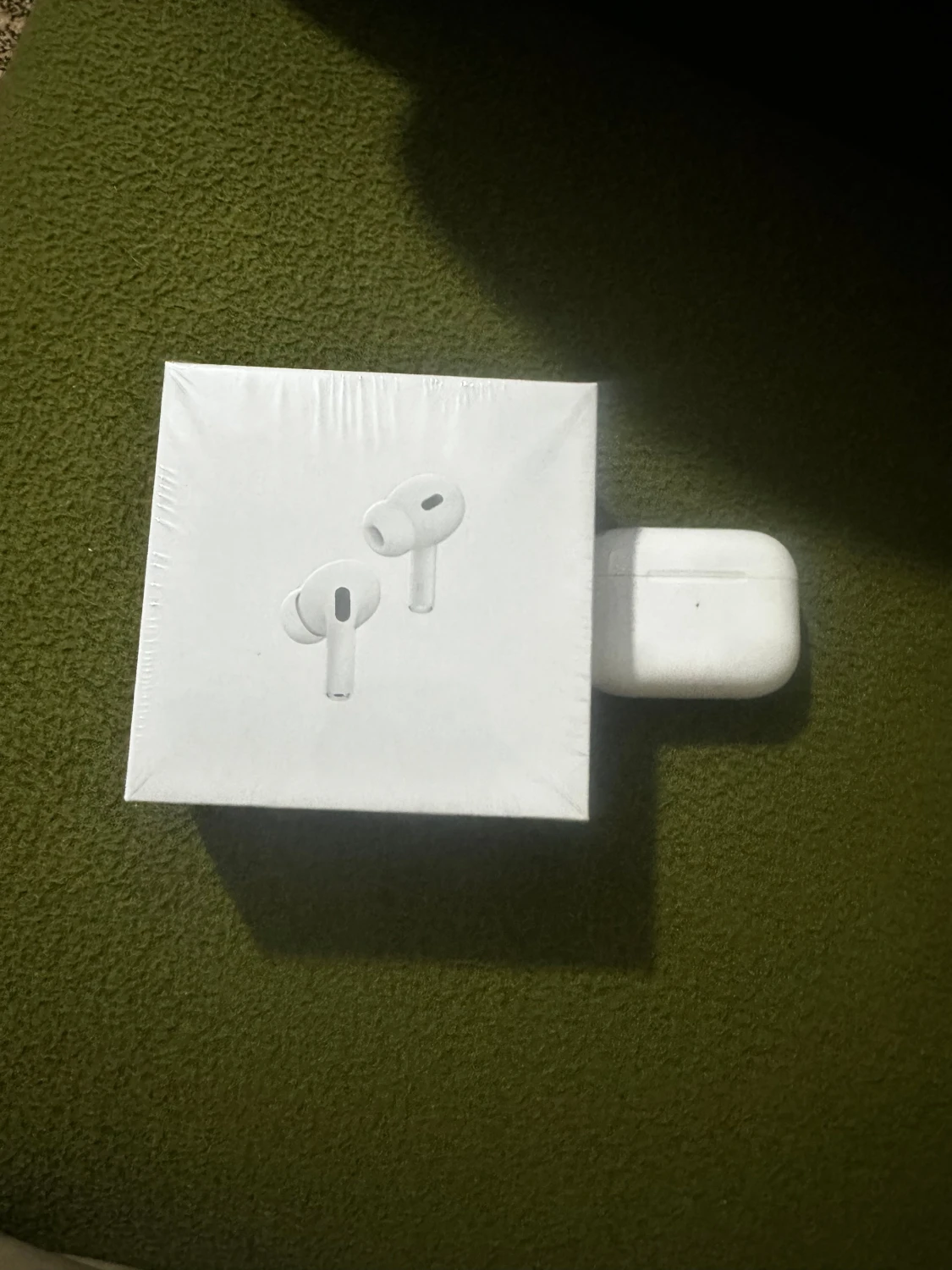 AirPods Pro (2nd generation) med MagSafe-laddningsetui (USB-C) - 3