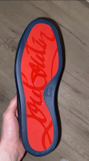 Louboutin - Louboutin skor jätte bra skick