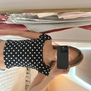 Prickig topp - Bra skick