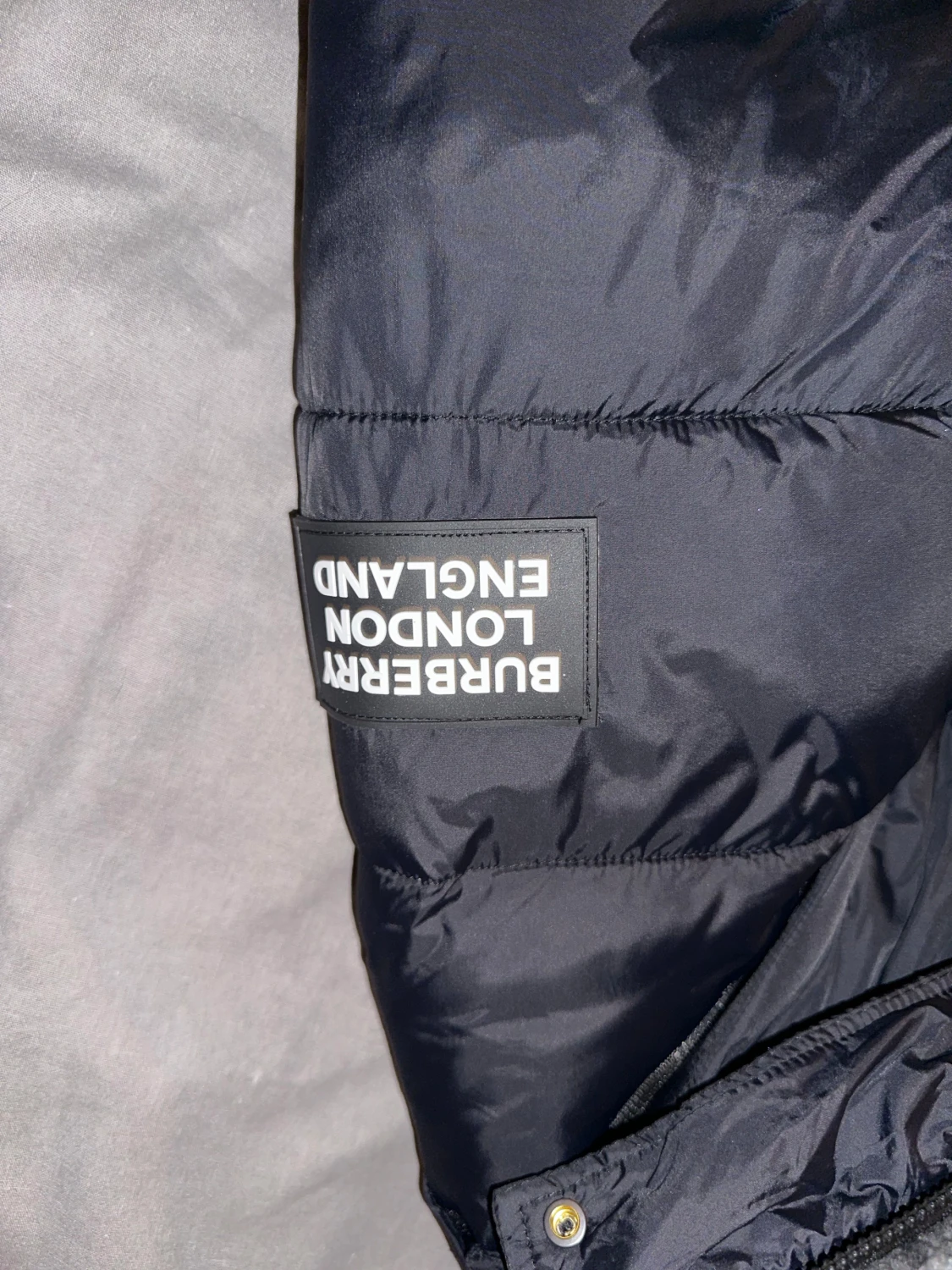 Svart pufferjacka från Burberry - 2