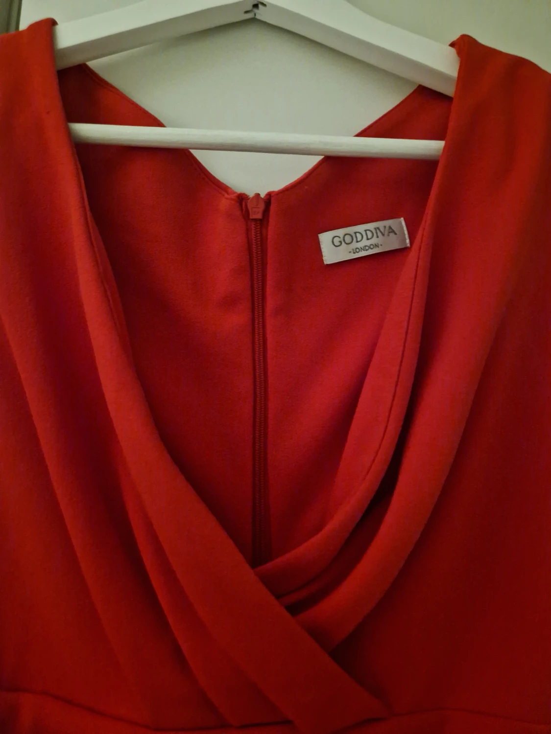 Röd långklänning från Goddiva - 2