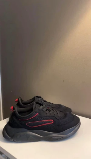 Hugo Skor  - Hugo skor storlek: 43