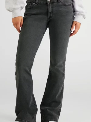 Bootcut jeans - Snygga svart/grå bootcut jeans från junkyard i storlek S som är slut på hemsidan 🥰🥰