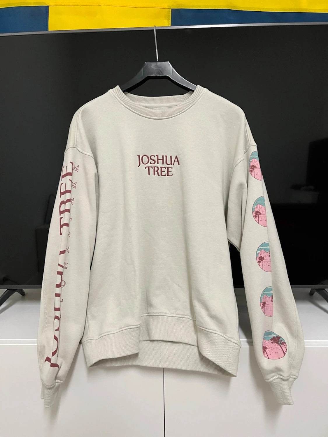 Beige sweatshirt Joshua Tree - 1