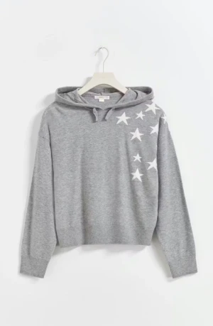 Stickad hoodie - Supersnygg stickad hoodie från Gina Young. I jätte bra skick. Storlek 146/152