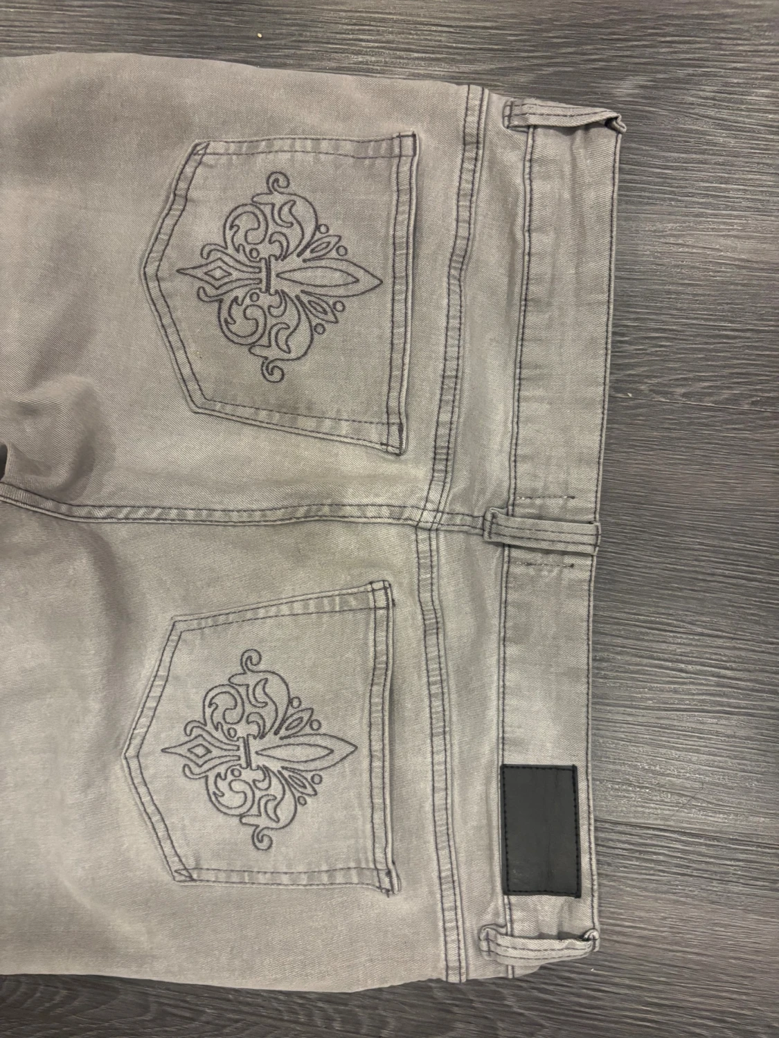 Grå bootcut jeans från lager 157 - 1